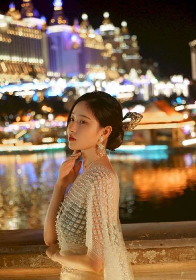 亚洲日韩欧美第一区_720迅雷电影在线